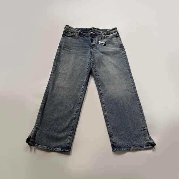 Express Light Wash Denim - Relaxed Straight Low Rise - 12S - Picture 1 of 6